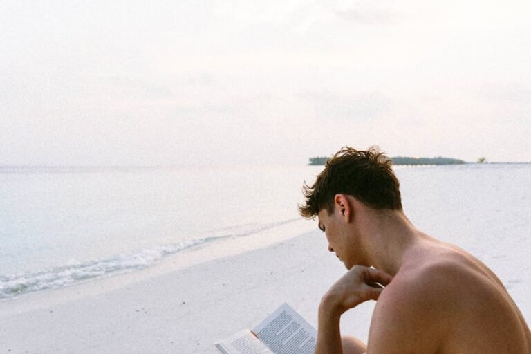 How to Think for Yourself in an Age of Groupthink (Wisdom Takes Work By Ryan Holiday)