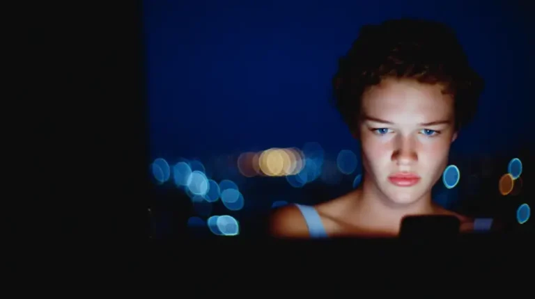 The Attention Economy Is Stealing Your Life: Reclaiming Time From Digital Manipulation